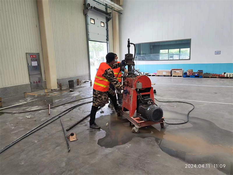 灞桥厂房地面下沉塌陷注浆加固施工